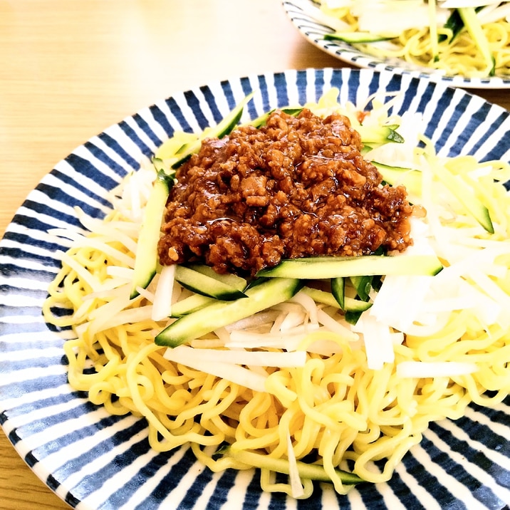 夏のお昼ごはんに♪ジャージャー麺